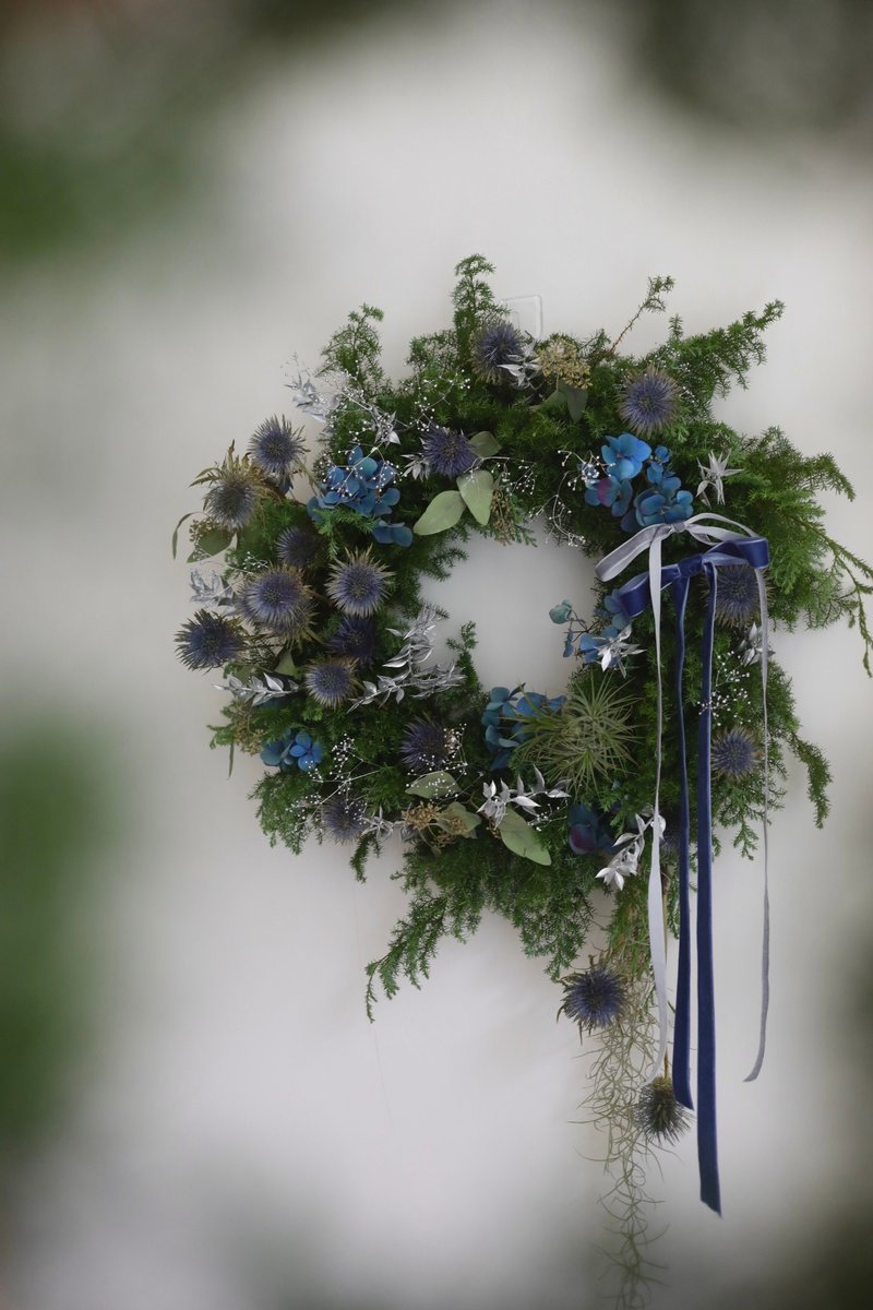 經典聖誕花圈-銀藍星辰花圈 - 擺飾/家飾品 - 植物．花 藍色