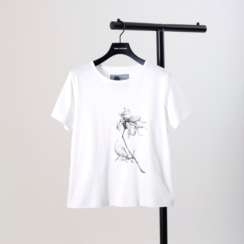 /Hand-painted plant series/Dry flower printed short-sleeved top - Women's T-Shirts - Cotton & Hemp White