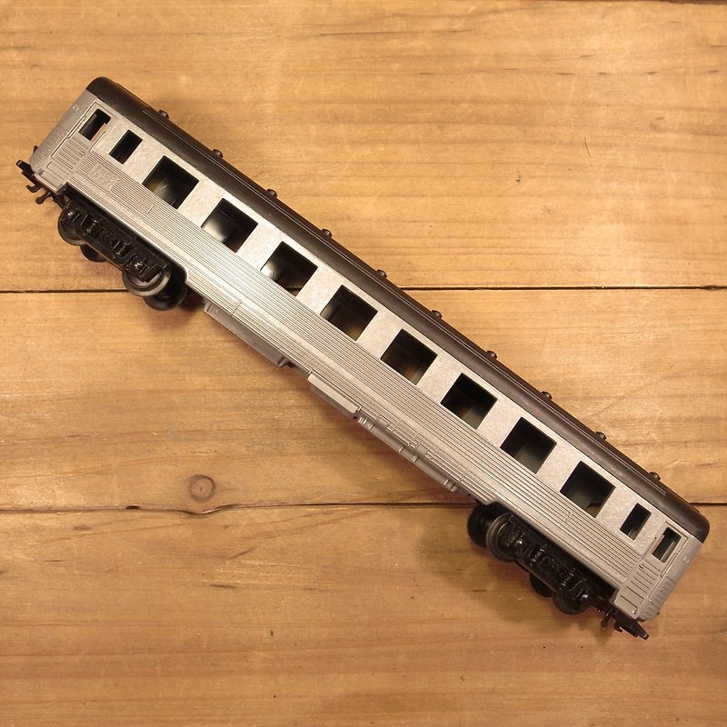 Old bones French Jouef train model I VINTAGE - ของวางตกแต่ง - พลาสติก สีเทา