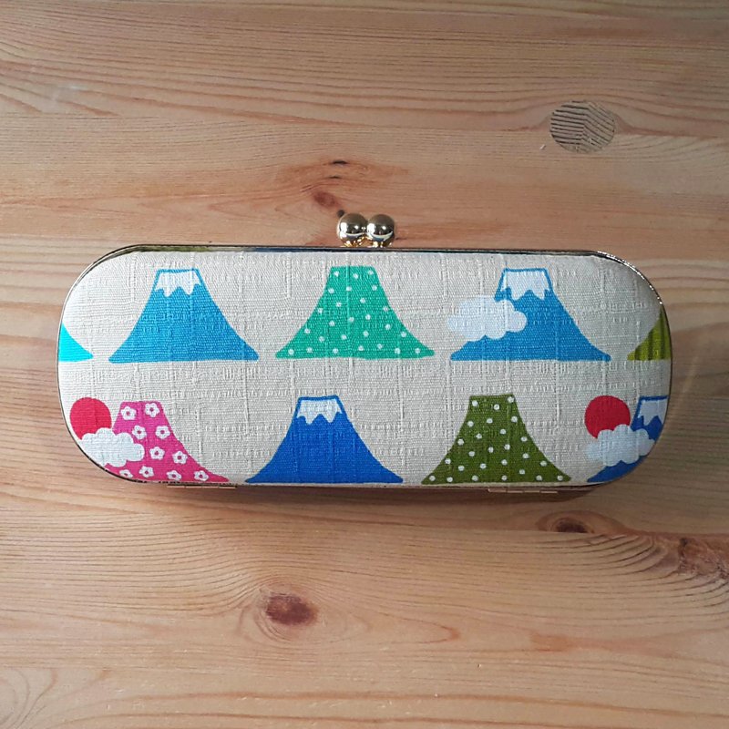 日本富士山/米色  眼鏡盒 筆盒 口金眼鏡盒 - 眼鏡盒/眼鏡布 - 棉．麻 