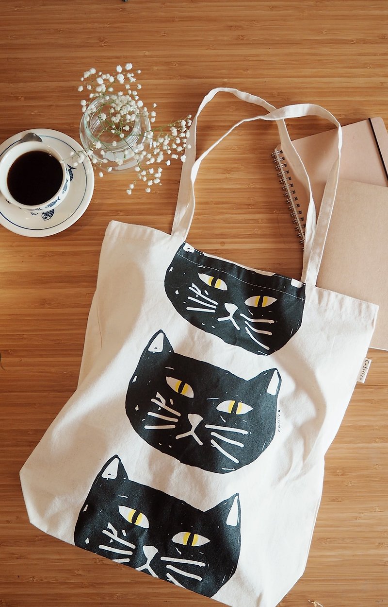 Tote bag WITH BLACK CAT. - Handbags & Totes - Cotton & Hemp Black