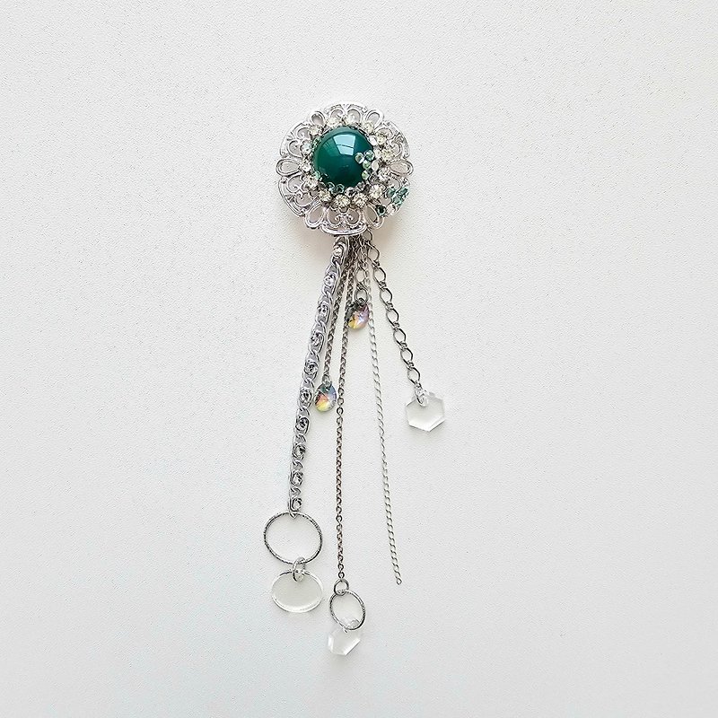 Japan handmade long earring, gold chain earring, flower drop earring, gift - Earrings & Clip-ons - Other Materials Green