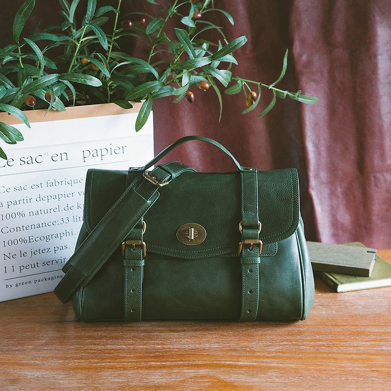 Retro college style genuine leather 2WAY messenger bag (M) 22270 Green - กระเป๋าแมสเซนเจอร์ - หนังแท้ สีเขียว