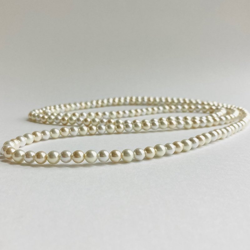 Glass pearl 2-way long necklace/endless processing/6mm approx. 120cm/white x beige mix/made in Japan - Necklaces - Glass White