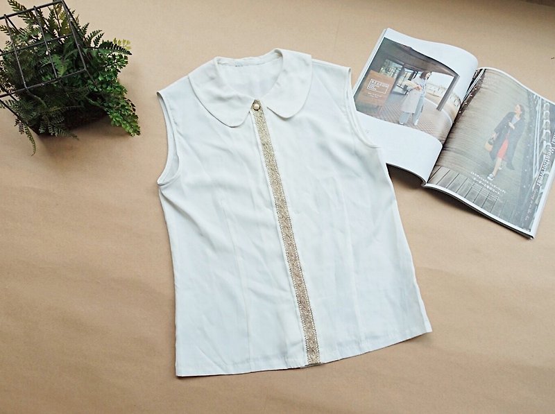 Vintage Shirt / Sleeveless White Shirt no.8