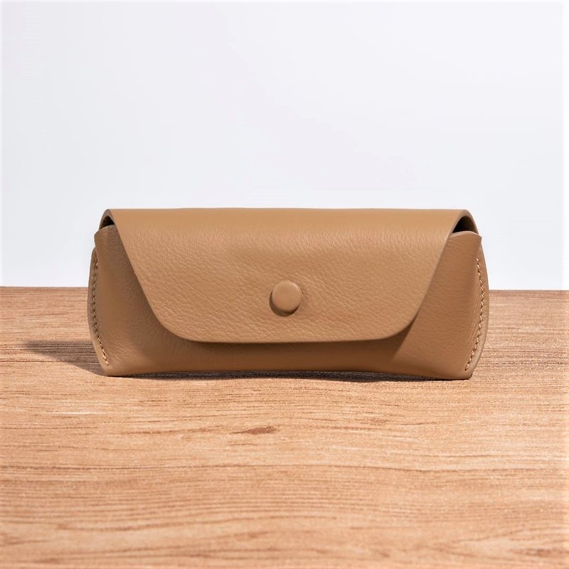 SonShy in Beige - Leather Glasses Case GUATE