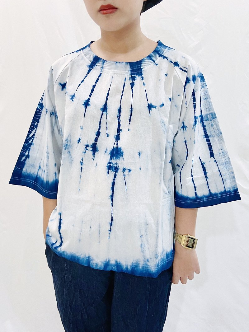 Cotton & Hemp Men's T-Shirts & Tops Blue - Herring blue dye | blue dye five-point sleeve blouse willow twist