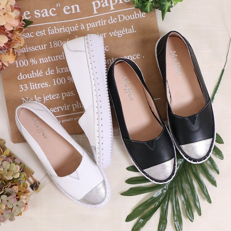 レプリカラッキーサイン小さな白い靴は印刷されていない風手触りの革のエンドウ豆の靴ソフトで軽いD002 - スリッポン - 革 ホワイト