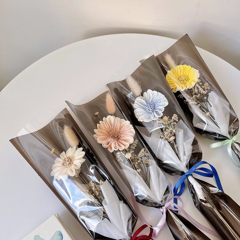 Little Heart Sola Sun Bouquet Single Graduation Bouquet - Dried Flowers & Bouquets - Plants & Flowers Multicolor
