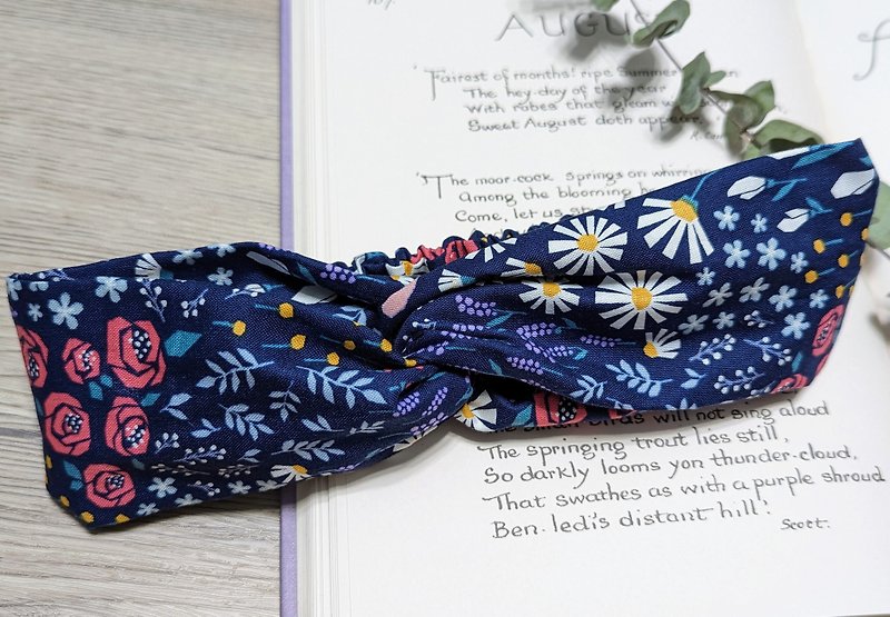 Handmade//blue small floral interlocking headband cross hairband for children/adults - ที่คาดผม - ผ้าฝ้าย/ผ้าลินิน 
