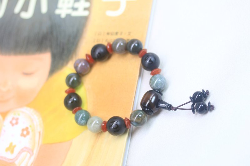 Six-Syllable Mantra Natural Agate Bracelet - Five-Color Premium Men's Bracelet Gift for Warding off Evil and Ill Fortune - สร้อยข้อมือ - หยก หลากหลายสี