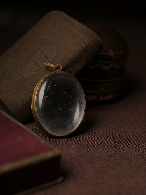 鑲珹古董珠寶 1890s 英國 維多利亞時代晚期 鍍金水晶相片墜