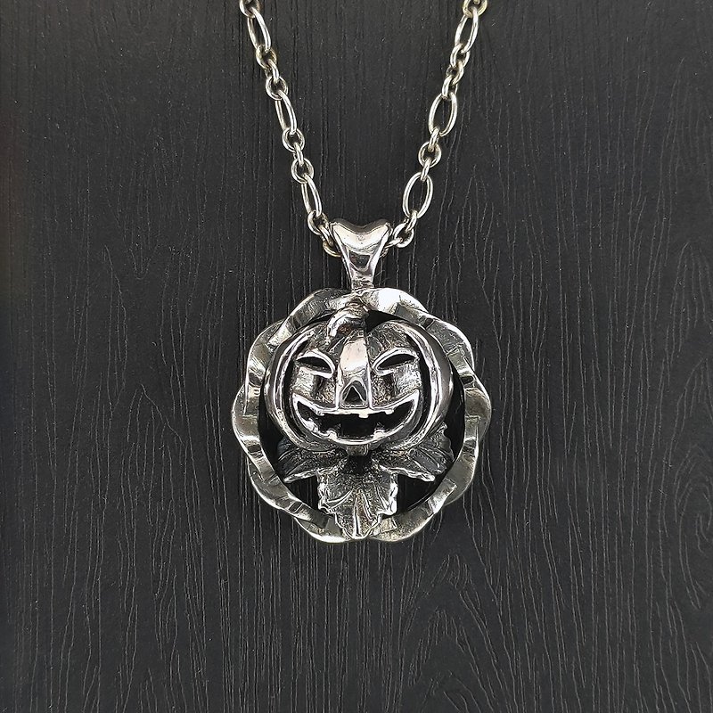 Halloween Jack O'Lantern Pumpkin - Silver 925 Pendant - Necklaces - Sterling Silver Silver