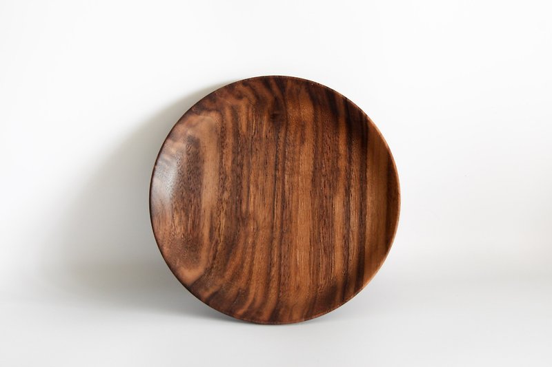 Walnut - solid wood plate / disc / shallow plate 14.8 cm There are three types - จานและถาด - ไม้ 