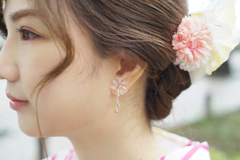 *hippie* 和風│Flower with 3-color Swarovski Crystals Sterling Silver Earrings