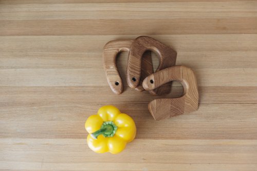 Safe Wooden Knife for Kids and Small Cutting board, Montessori Knife - Shop  OlivkaWood Kids' Toys - Pinkoi