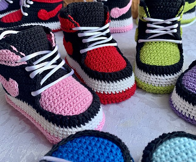 Gym negativ Mob Nike Jordans Baby Booties Sneakers Jordan 1 Crochet Crochet Shoe Shower -  Shop HowletDi Baby Shoes - Pinkoi