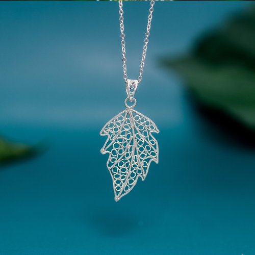 Jewel Art Studio Leaf Pattern Necklace Handmade Silver Filigree AG999 | Jewelry Art Studio
