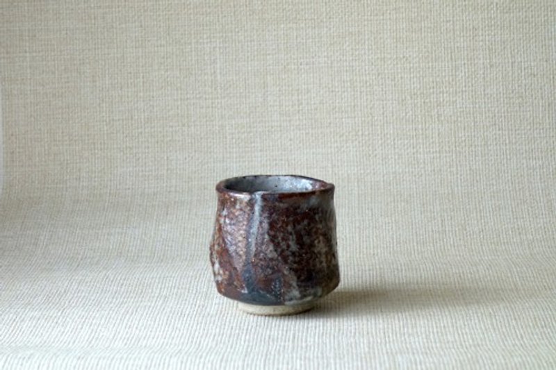 Teacup Shinano glaze c