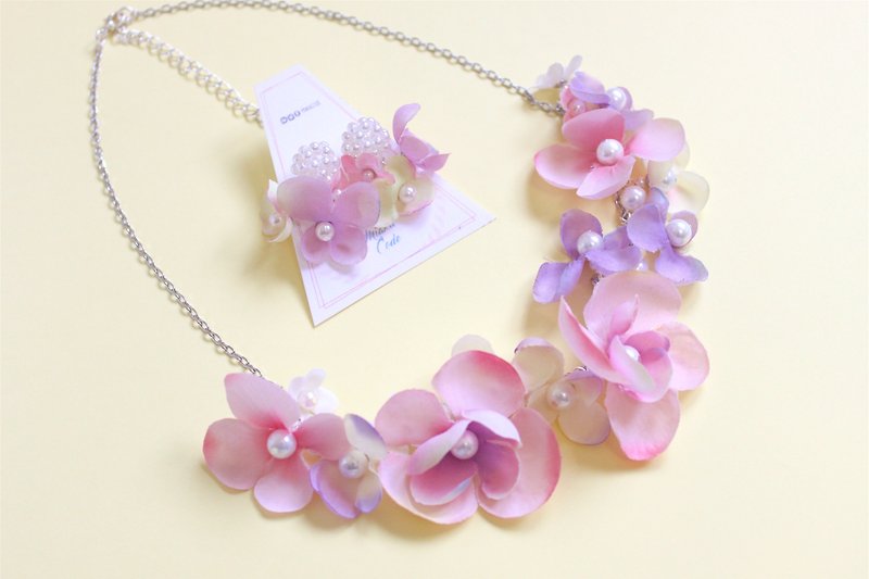 2 sets of suits hand-beaded flower 925 sterling silver earrings / ear clip flower necklace necklace Souvenir bridesmaid sisters wedding gift - สร้อยติดคอ - พืช/ดอกไม้ หลากหลายสี