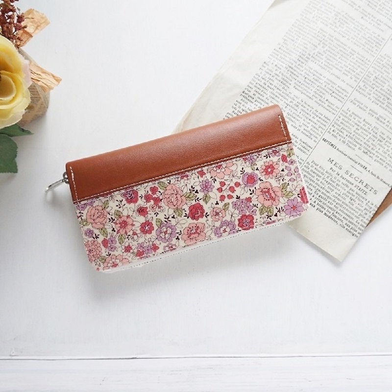 Sakura color round fastener wallet Pink - Wallets - Other Materials Pink
