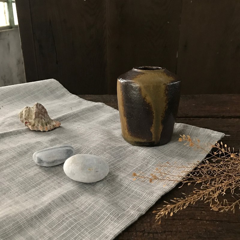柴燒小花器 - 花瓶/陶器 - 陶 咖啡色