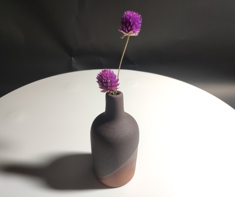 26號 小花瓶 - 花瓶/花器 - 陶 卡其色