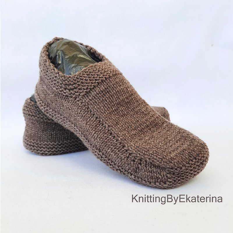 Mens Brown Slipper Socks, Wool Gifts for Men, Travel Slippers, Christmas Gifts - Slippers - Wool Brown