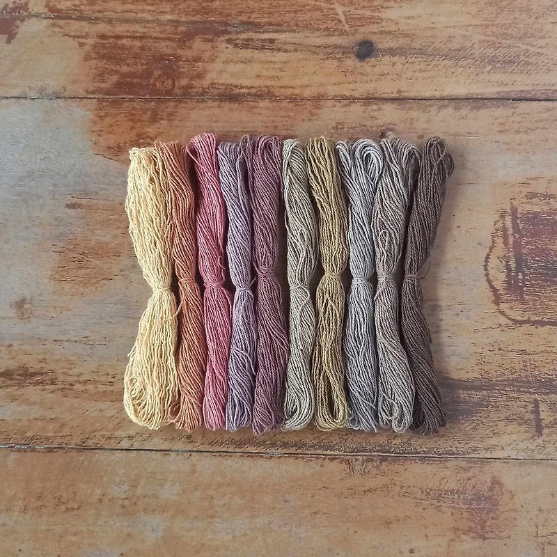 Warmth color 12m x 10 colors / Vegetable dyed cotton thread thickness 0.7mm / Embroidery thread, sashiko thread, cross stitch, wrapping - เย็บปัก/ถักทอ/ใยขนแกะ - ผ้าฝ้าย/ผ้าลินิน หลากหลายสี