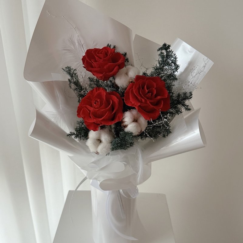 SEE 看見花藝設計|聖誕節|永生雪松 |花束|雪羽聖誕 - 乾花/永生花 - 植物．花 