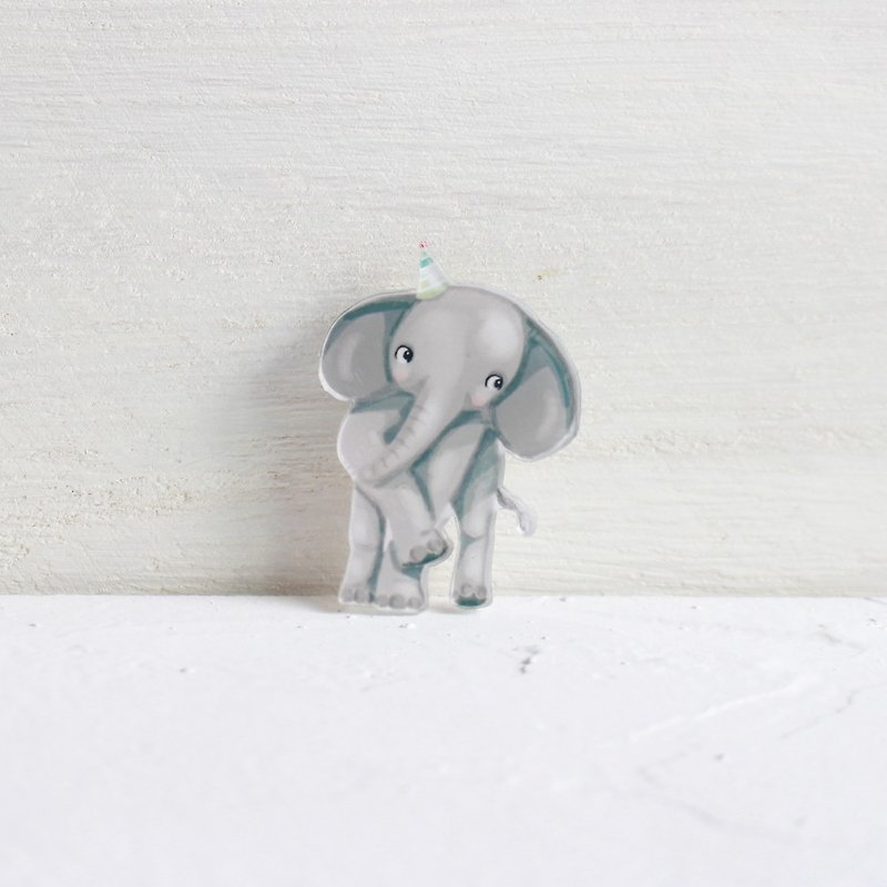 Elephant small badge / pin I Forest Daily - เข็มกลัด/พิน - อะคริลิค สีเทา