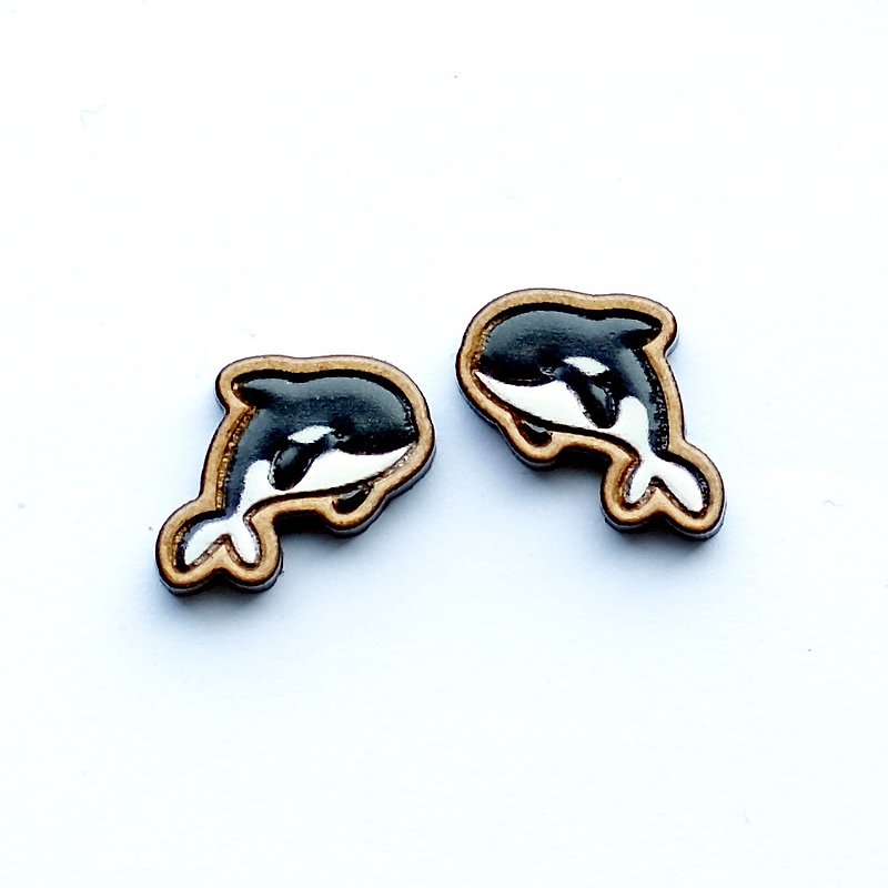 Painted wood earrings- Whale - Earrings & Clip-ons - Wood Black