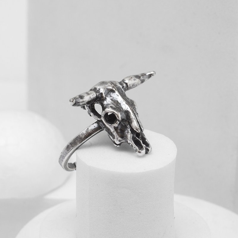 Recovery Bull Skull Ring (Ancient Silver) - General Rings - Other Metals Silver