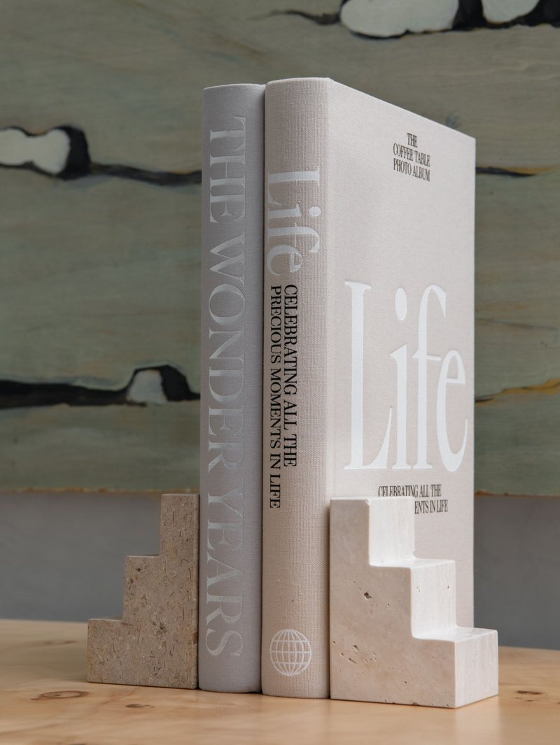 PRINTWORKS Bookend - Travertine/Limestone - ชั้นวางหนังสือ - วัสดุอื่นๆ 