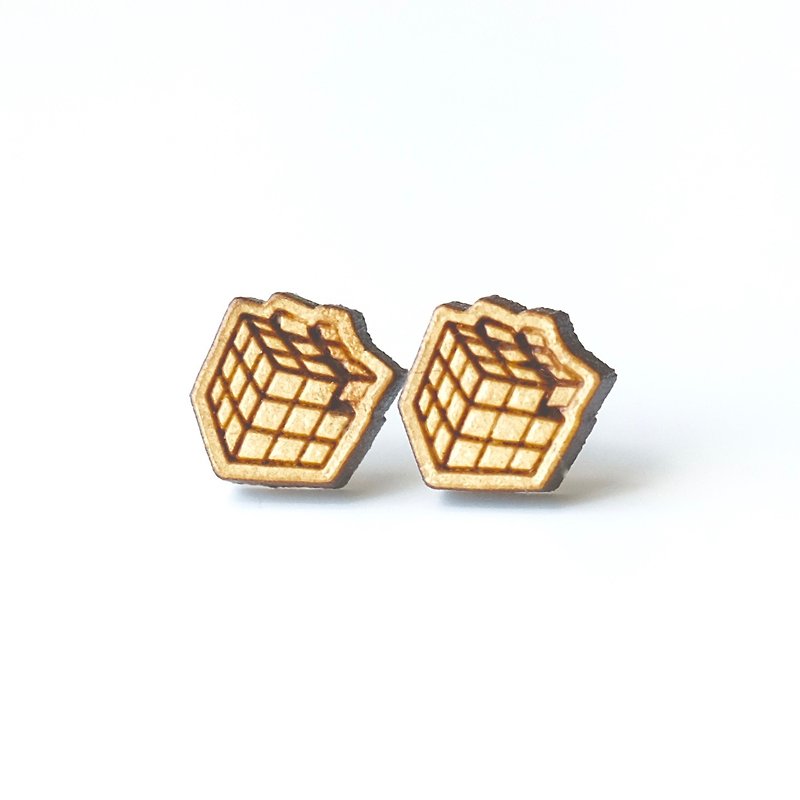 Plain wood earrings-Rubik's Cube - ต่างหู - ไม้ สีนำ้ตาล