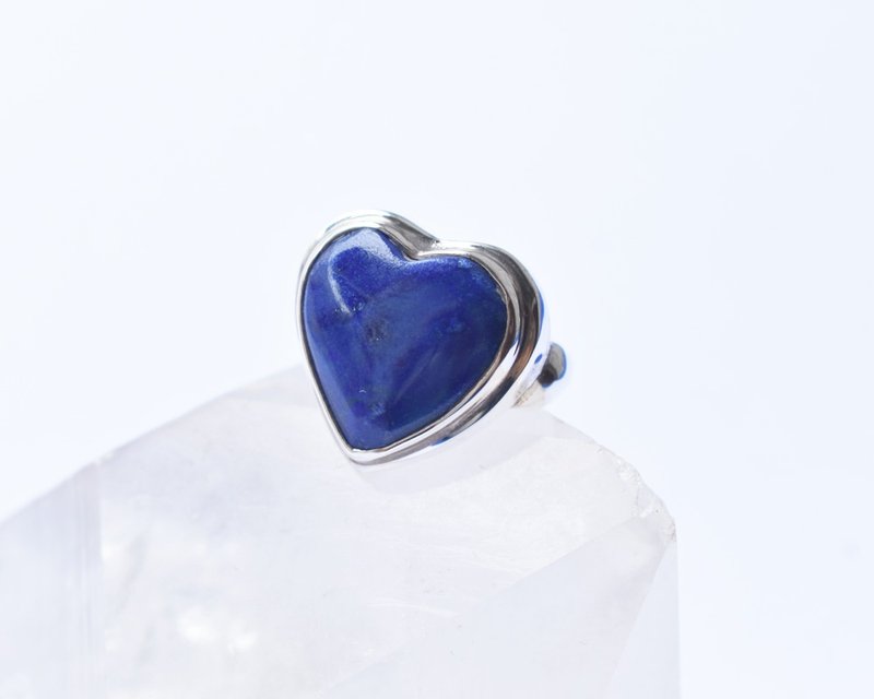 heart lapis lazuli Silver ring - แหวนทั่วไป - เงินแท้ สีน้ำเงิน