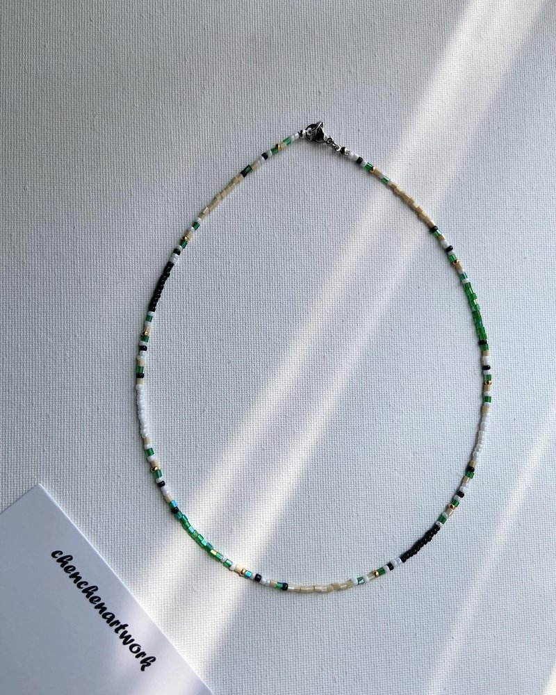 The Wizard of Oz Japanese Glass Beads Tube Beads Y2K Handmade Necklace Beaded Necklace - สร้อยคอ - วัสดุอื่นๆ สีเขียว