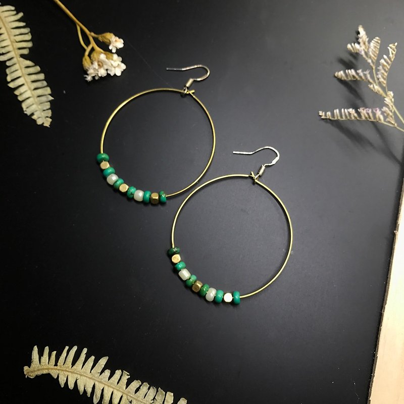 Green pine big round pendant brass mix folk style earrings - Earrings & Clip-ons - Gemstone Green