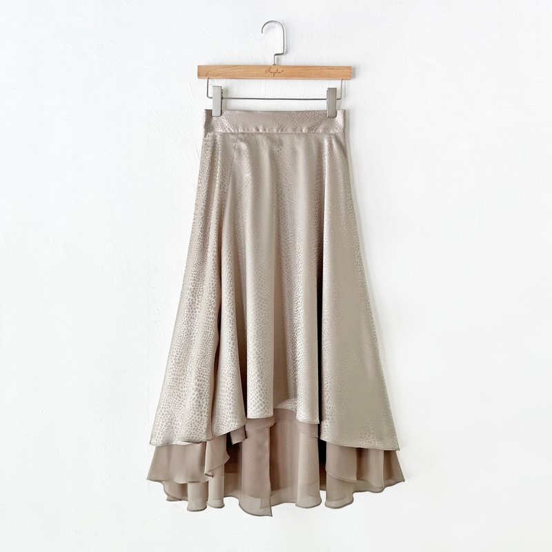 Customized series-satin high-waisted double-layer chiffon skirt - กระโปรง - วัสดุอื่นๆ สีกากี