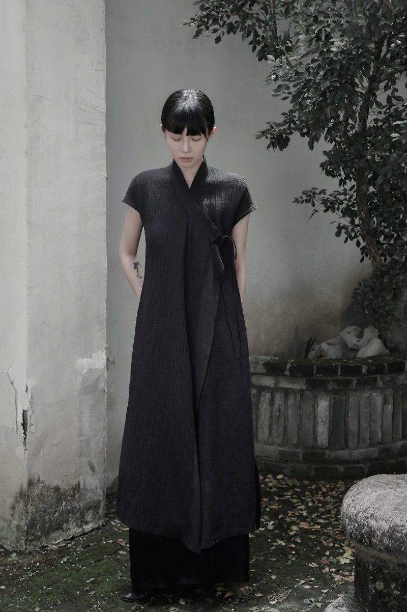 Chinese Zen ramie slanted lapel drop shoulders tie long cardigan skirt/skirt/dress - One Piece Dresses - Cotton & Hemp Black
