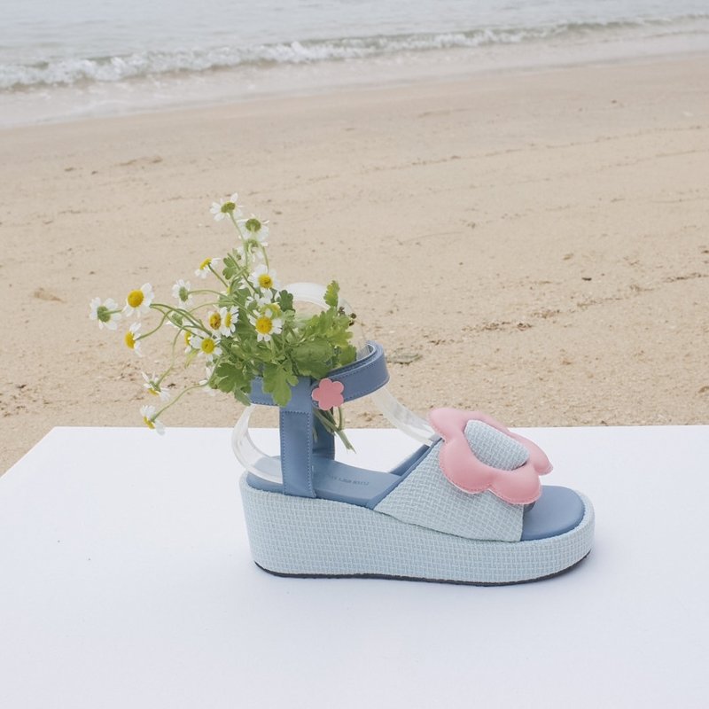 platform ankle strap sandal with Flower belt - 高跟鞋/跟鞋 - 其他材質 多色