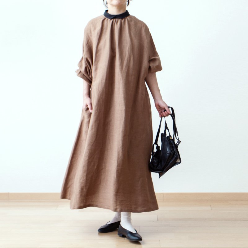 A classy and mature cute clerical collar with back covered buttons and voluminous sleeves in French Linen A-line dress / camel clerical - One Piece Dresses - Cotton & Hemp Brown