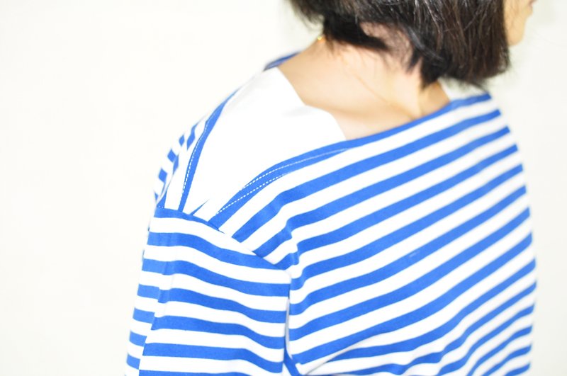 Flat 135 X Taiwan Designer Navy Blue Navy Blue 100% Cotton Stripe Top - Women's T-Shirts - Cotton & Hemp Blue
