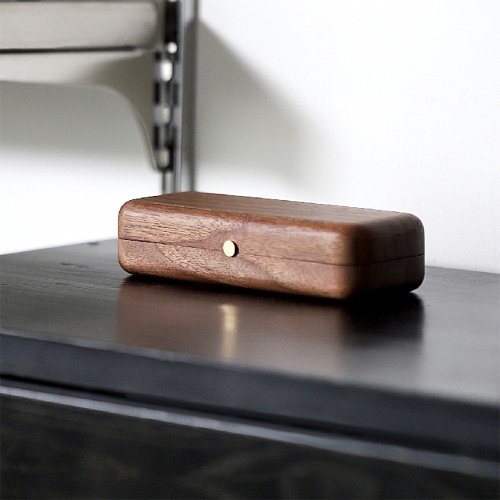 GERNOTLINDNER メガネケース　木製　Made in Germany 500x0.jpg