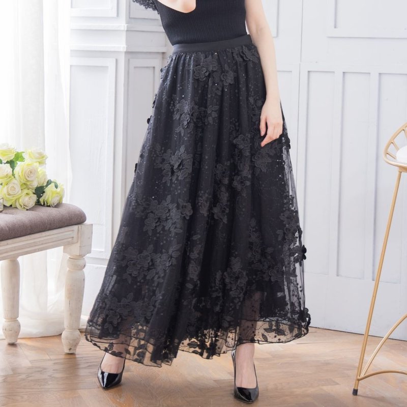 Embroidered Hepburn Tulle Skirt - Black - กระโปรง - เส้นใยสังเคราะห์ สีดำ