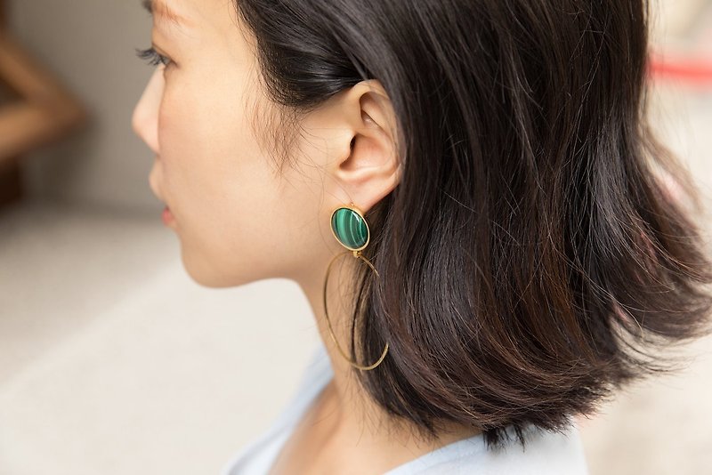 Natural stone drape large ring earrings malachite Christmas gift with free ear clip service - Earrings & Clip-ons - Gemstone Green