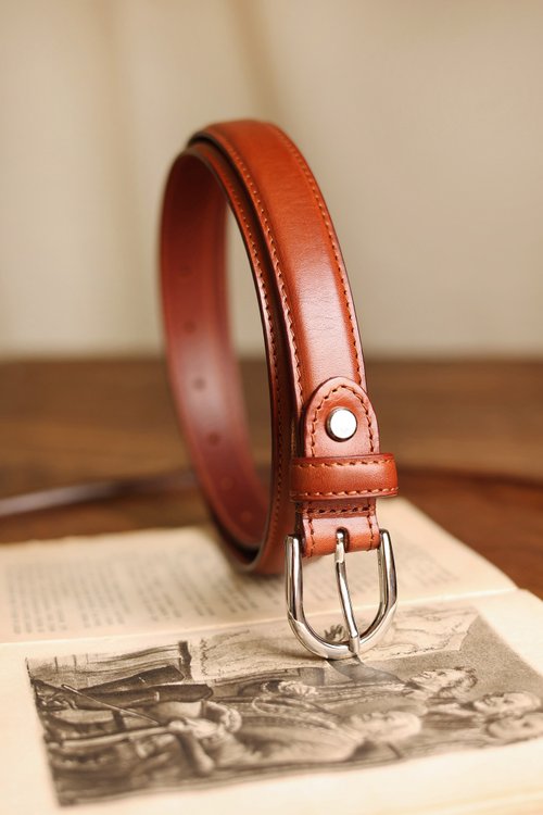 舊嘢販革 OLD SELING LEATHER 純牛皮極簡腰帶 通勤女士皮帶
