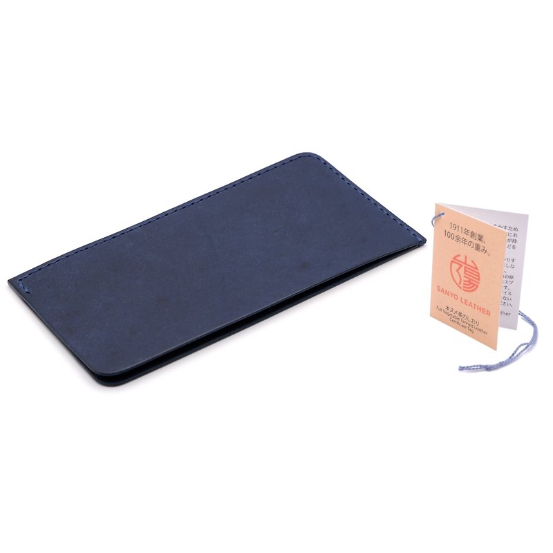 Wallet navy oil leather genuine leather made in Japan - Wallets - Genuine Leather Blue