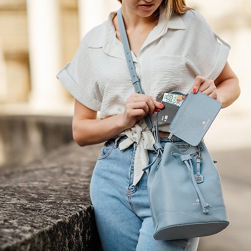 Pollina Vegan Leather Bucket Bag Available in Three Colors - Light Gray |  Fashion Storage Bag Shoulder Bag