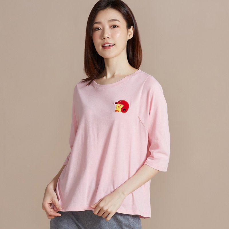 LINE FRIENDS | 莎莉棒球繡花七分袖上衣 - 女上衣/長袖上衣 - 棉．麻 粉紅色